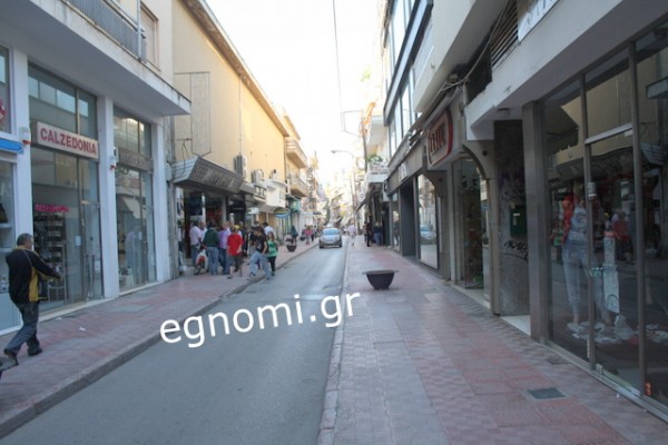 Αυξήθηκαν τα ...λουκέτα στα μαγαζιά της Χαλκίδας