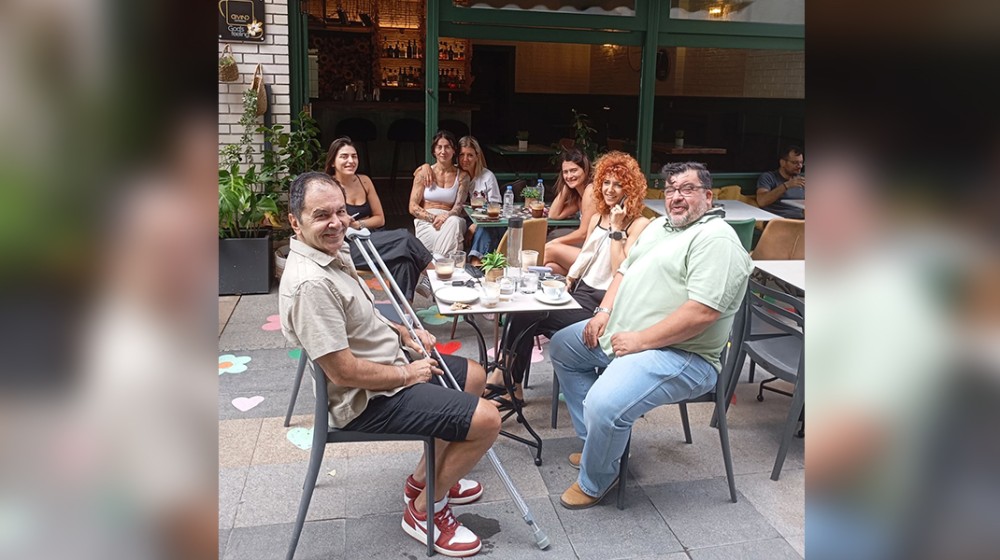 ΧΑΛΚΙΔΑ: Στην Ερμού ο Ρουσόπουλος με ερυθρόλευκα snekears