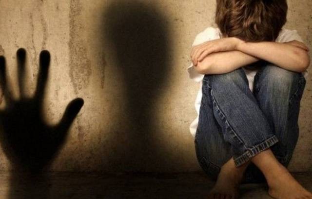 51χρονος βίαζε τα ανήλικα ανίψια του για τέσσερα χρόνια