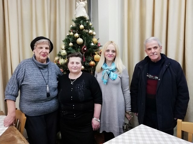 Η Χορωδία Παραδοσιακής Μουσικής της Μητρόπολης είπε τα κάλαντα στο Γηροκομείο Χαλκίδας