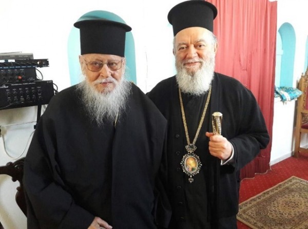 Στο Σταυρό λειτούργησε ο Μητροπολίτης την Κυριακή