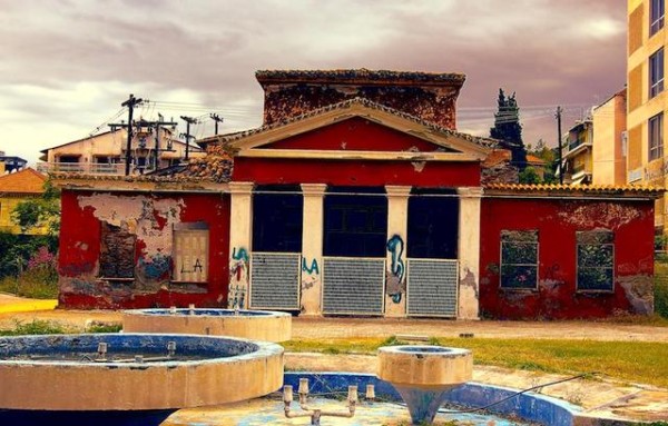 ΑΙΔΗΨΟΣ: Αυτοψία στο παλιό Υδροθεραπευτήριο μετά τον Δεκαπενταύγουστο