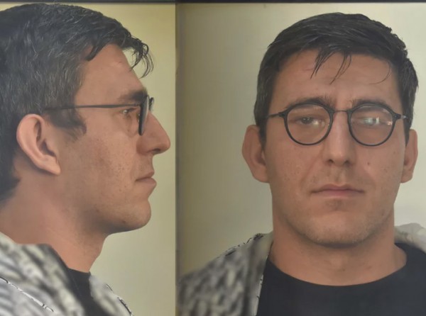 Αυτός είναι ο 35χρονος παιδόφιλος που προσποιείτο τον αστυνομικό