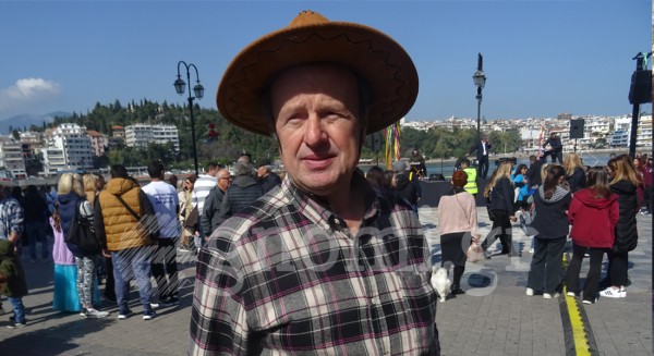 Ο Χρήστος Κουτσαύτης ντύθηκε Καουμπόι ...στην Αγρια Δύση