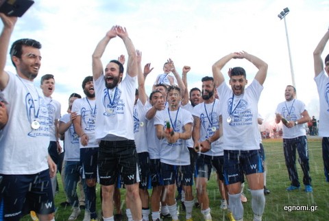 ΕΛΛΗΣΠΟΝΤΟΣ ΠΡΩΤΑΘΛΗΤΗΣ: Σαμπάνιες για τον αήττητο στη Λάμψακο