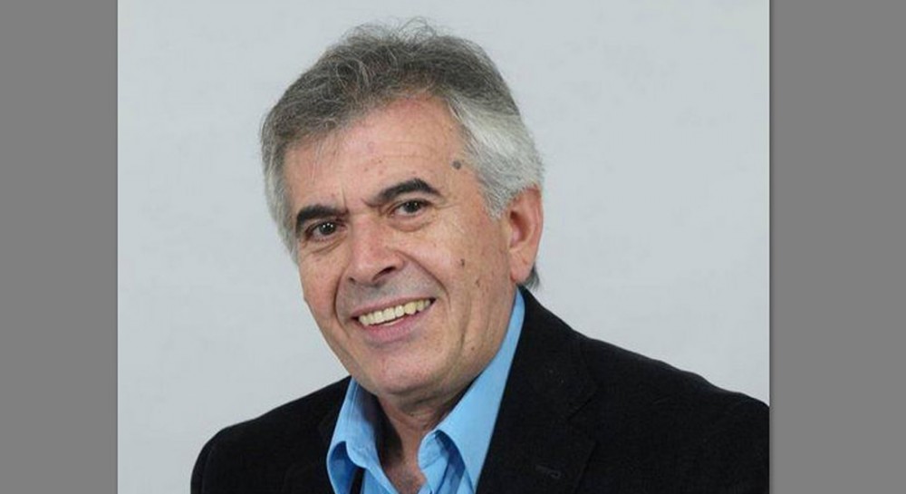 Γιώργος Μπαντούνας: Ανάρτηση με υπονοούμενα για έναν βράχο, που έγινε αμμοχάλικο