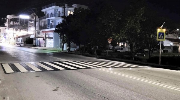ΔΗΜΟΣ ΧΑΛΚΙΔΕΩΝ: Ζητάει λεφτά για έξυπνες διαβάσεις έξω από τα σχολεία