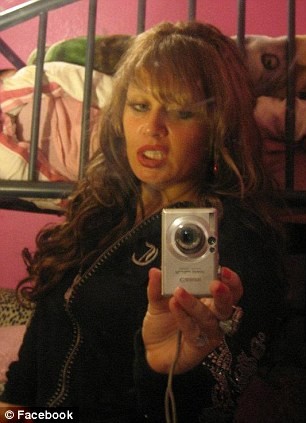 Μητέρα έκανε σεξ με το γιο της!