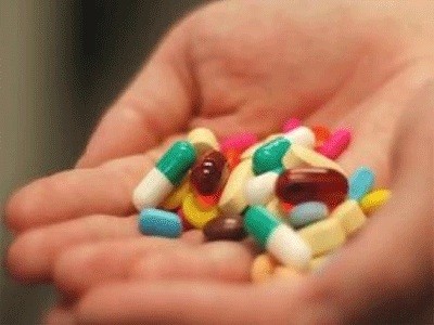 Σε σοβαρή κατάσταση αγοράκι που κατάπιε χάπια νομίζοντας ότι ήταν καραμέλες