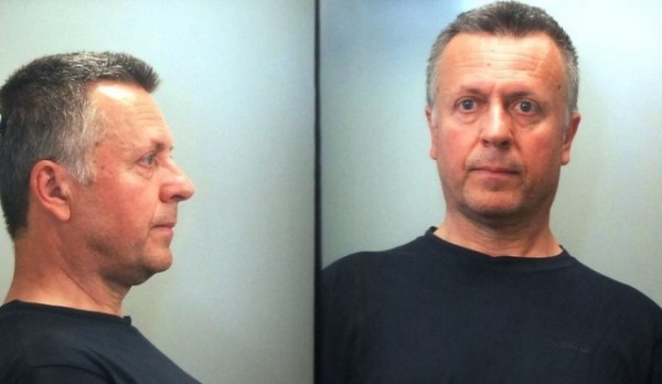 Στη δημοσιότητα οι φωτογραφίες 54χρονου επιδειξία