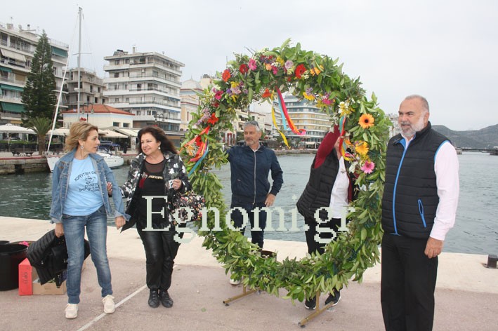 ΧΑΛΚΙΔΑ: Στολίστηκε το πρωτομαγιάτικο στεφάνι