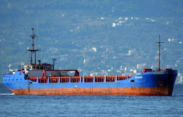 ΚΑΡΥΣΤΟΣ: Νεκρός 63χρονος μέλος πληρώματος φορτηγού πλοίου
