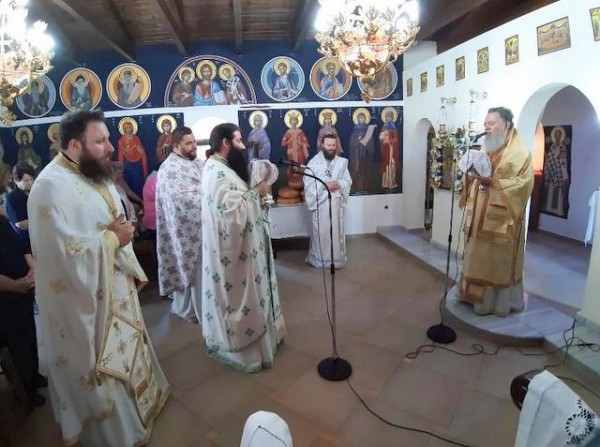 Ο Μητροπολίτης Χαλκίδας λειτούργησε στο Μπούρτζι την Τετάρτη