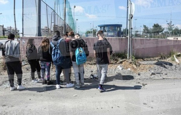 Τέσσερις μαθητές νεκροί σε τροχαίο