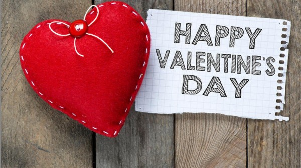 14 ΦΛΕΒΑΡΗ: Αυτό είναι το τραγούδι-ύμνος για τη γιορτή του Αγίου Βαλεντίνου (VIDEO)