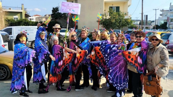 ΚΑΡΝΑΒΑΛΙ ΑΛΙΒΕΡΙΟΥ: Κοσμοσυρροή και ξεφάντωμα (PHOTO & VIDEO)