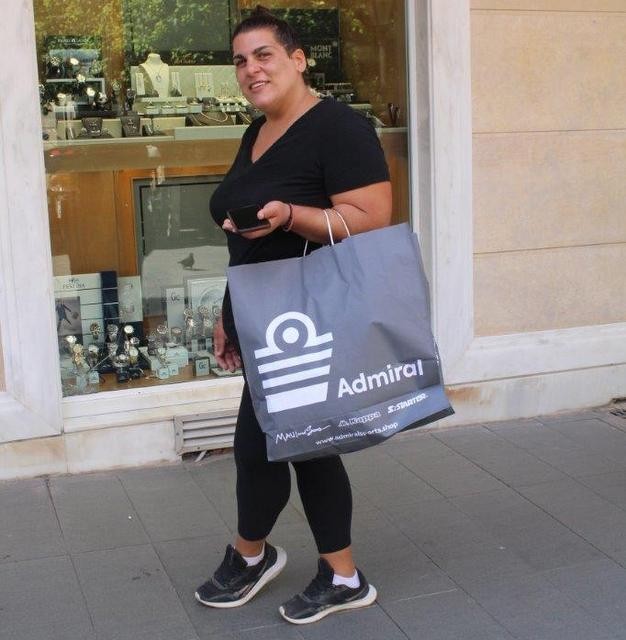 Η Πηνελόπη μας μιλάει για τα μαλλιά της
