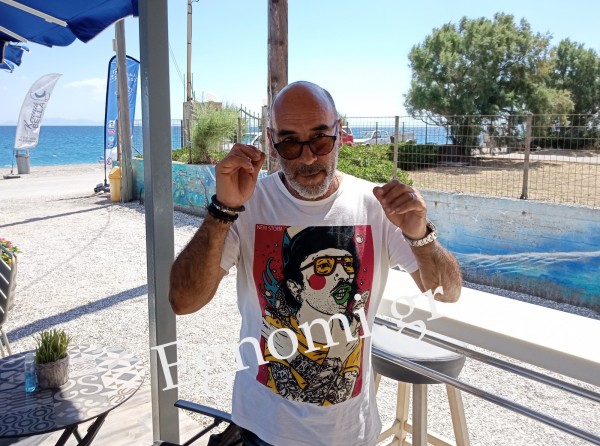 ΜΟΥΡΤΕΡΗ: Αυθόρμητο κλικ από τον Ακη Κουνή