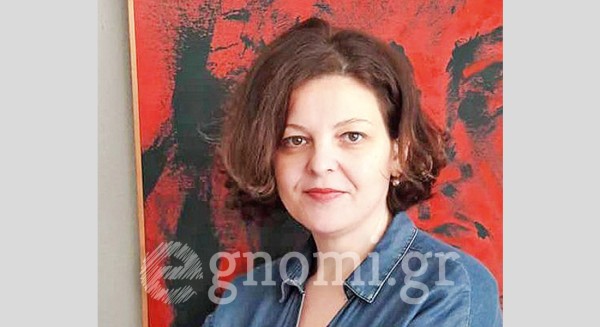 ΘΕΟΔΩΡΑ ΑΚΡΙΩΤΟΥ: Τεράστιες οι ελλείψεις σε δασκάλους και καθηγητές στην Εύβοια