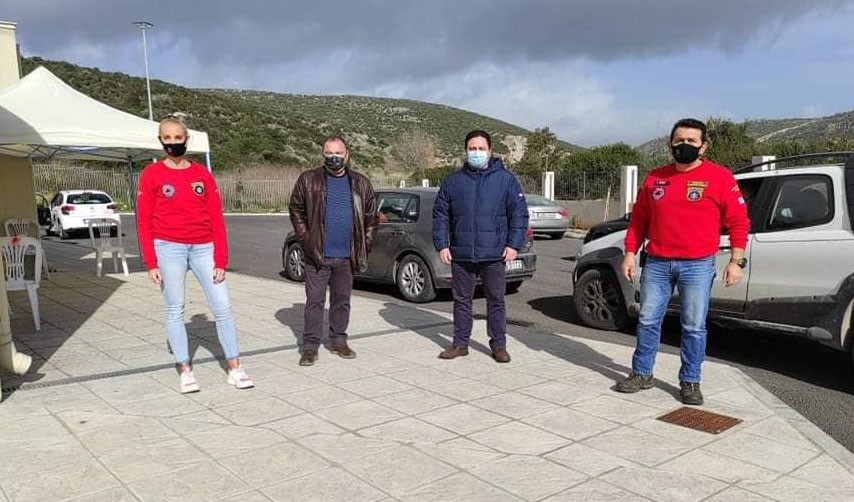 ΑΛΙΒΕΡΙ - ΚΟΡΩΝΟΪΟΣ: Μεγάλη η συμμετοχή του κόσμου στα τεστ