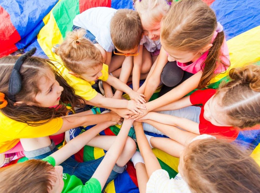 ΔΗΜΙΟΥΡΓΙΚΗ ΑΠΑΣΧΟΛΗΣΗ: Ενα όμορφο αφιέρωμα που ενδιαφέρει όλους τους γονείς και τα παιδιά