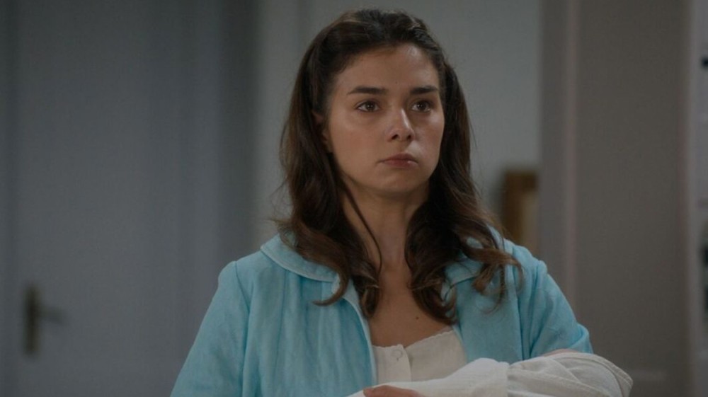 PORTO LEONE: Δείτε απόψε (ΔΕΥΤΕΡΑ 9 ΜΑΡΤΙΟΥ)