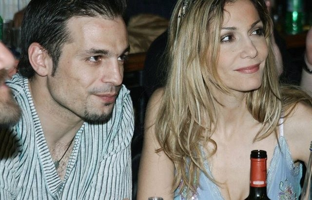 Διέρρηξαν το σπίτι της Βανδή και του Νικολαΐδη στη Βούλα