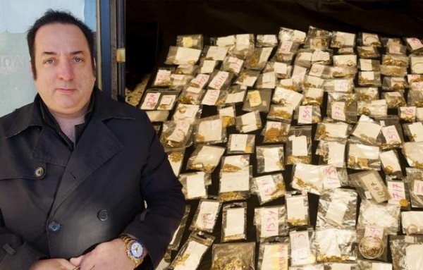 Ελεύθερος ο Ριχάρδος και άλλοι επτά κατηγορούμενοι στην υπόθεση του κυκλώματος χρυσού