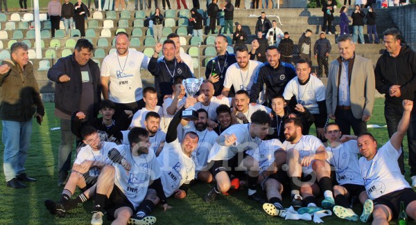 ΕΝΩΣΗ ΜΕΣΟΠΟΤΑΜΙΑΣ: Γιόρτασε την άνοδο στον Πούρνο και οι ατάκες του Νίκου Κιαπέκου (φωτό)