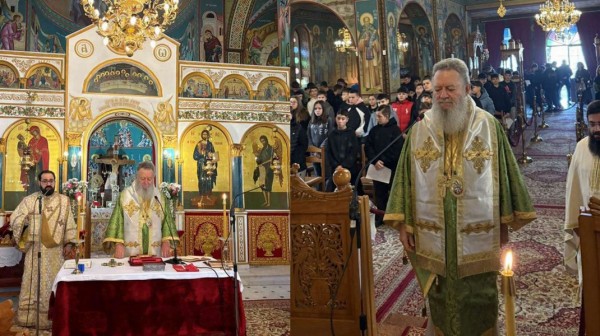 ΧΑΛΚΙΔΑ: Θεία Λειτουργία με επεξηγηματικό χαρακτήρα για τους μαθητές του 7ου Γυμνασίου