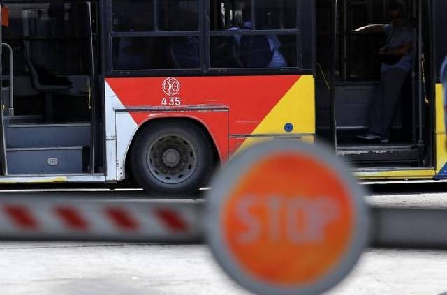 Συνελήφθη οδηγός αστικού επειδή φέρεται να έδειξε τα γεννητικά του όργανα σε 16χρονη