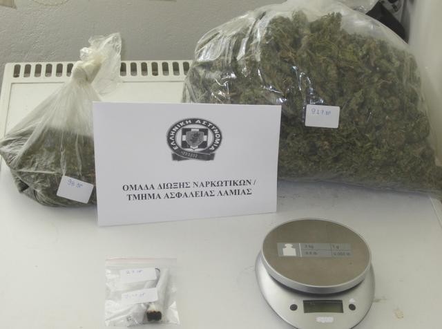 Συνελήφθη 53χρονος με ένα κιλό χασίς