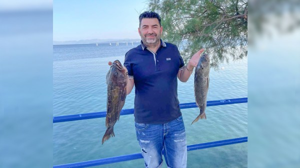 ΛΙΜΝΗ: Τα πιο φρέσκα διαλέγει ο Αχιλλεάς στο ουζερί Καρνάγιο!