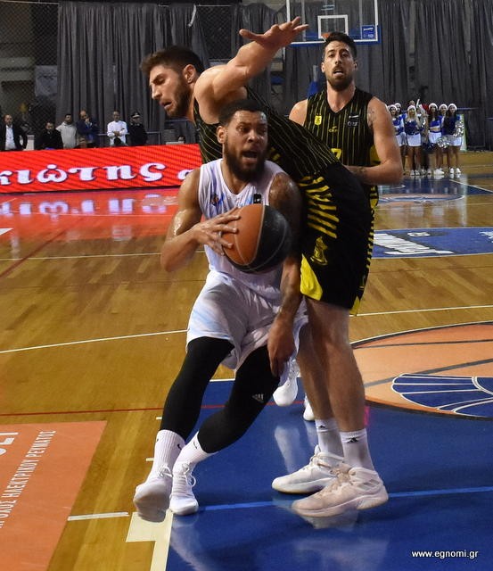 Ετσι αντιμετώπισαν στη Θεσσαλονίκη τη βαριά ήττα του Αρη από την Κύμη