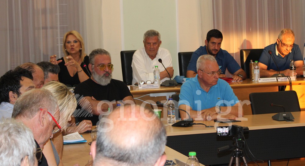 ΔΗΜΟΤΙΚΟ ΣΥΜΒΟΥΛΙΟ ΧΑΛΚΙΔΑΣ: Εγκρίθηκε ψήφισμα για τα σκουπίδια