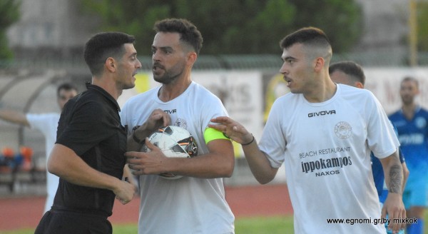 Η κουβέντα για τη διαιτησία, τα γήπεδα της Χαλκίδας και το δύσκολο έργο του Διγκόζη