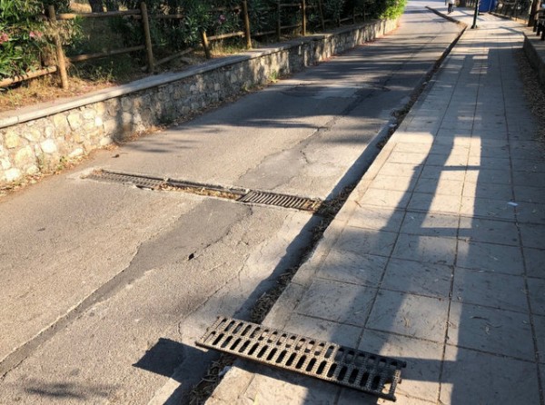 ΚΑΤΑΓΓΕΛΙΑ: Οι σχάρες έχουν γίνει παγίδα στο αλσύλλιο της Κανήθου