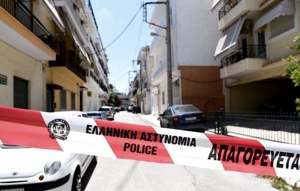 Ψυχοπαθής σκότωσε την φίλη του και επέστρεψε στο Δαφνί