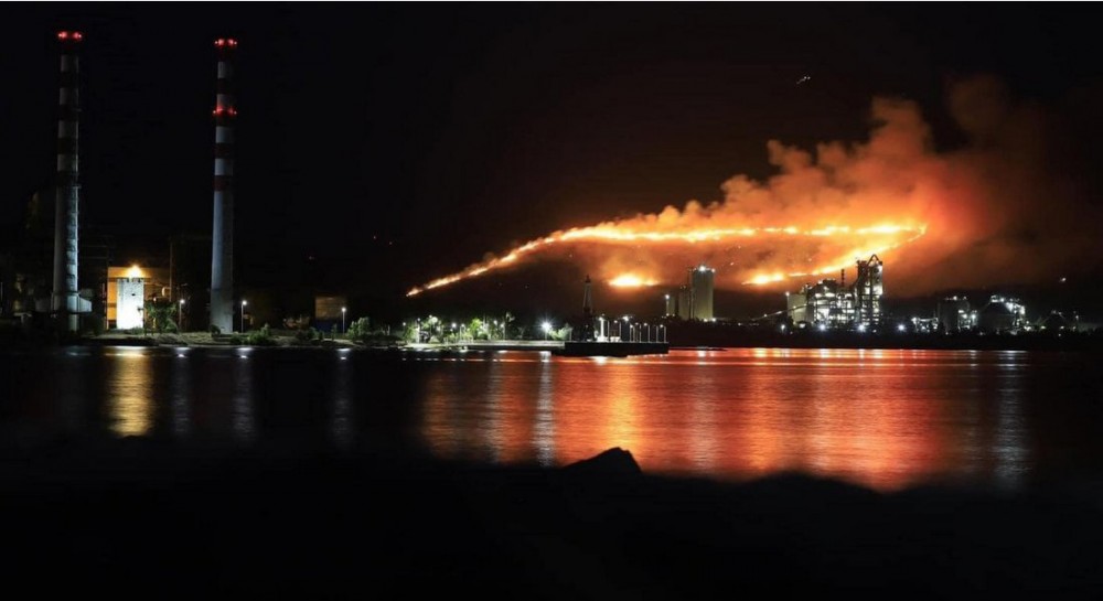 ΑΛΙΒΕΡΙ: Συνελήφθη ένας μελισσοκόμος για την φωτιά που έκαιγε όλη τη νύχτα στο Μηλάκι