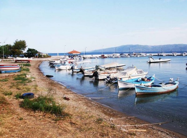 ΑΜΑΡΥΝΘΟΣ: Φαγοπότι με σαρδέλα και ζωντανή μουσική