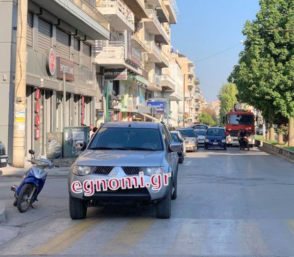 ΧΑΛΚΙΔΑ-ΒΕΝΙΖΕΛΟΥ: Οδηγός έσπασε το κοντέρ ...ασυνειδησίας