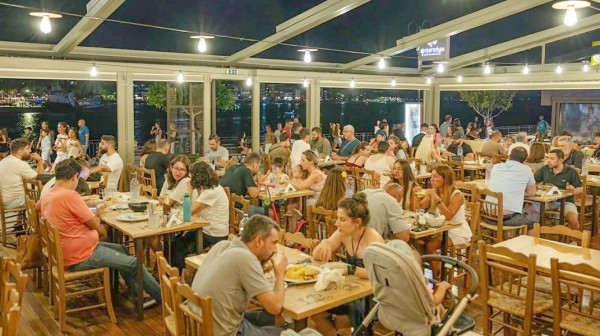 ΨΗΣΤΗΡΙ ΧΑΛΚΙΔΑ: Σε ...ψήνει με την πρώτη ματιά