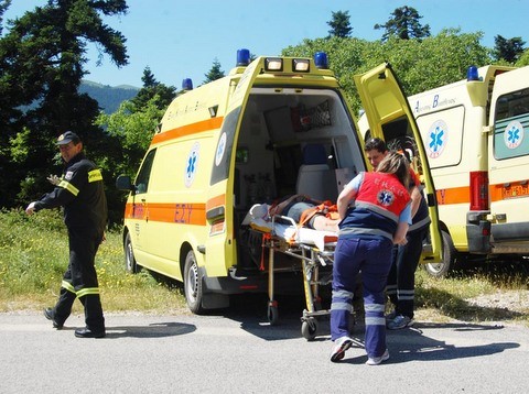 Η Περιφέρεια Στερεάς Ελλάδας χρηματοδοτεί την συντήρηση των ασθενοφόρων του ΕΚΑΒ