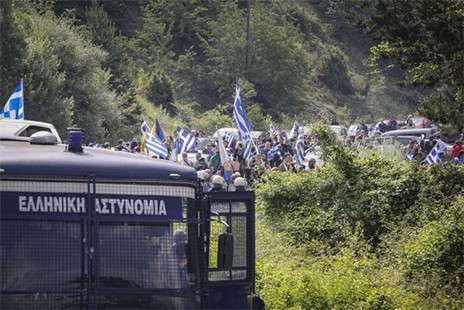 ΣΚΟΠΙΑΝΟ: Αστυνομοκρατία και επεισόδια στις Πρέσπες