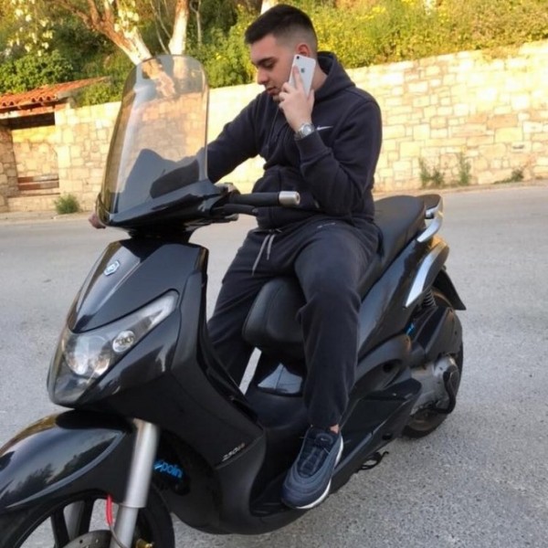 Θρήνος για τον 20χρονο Γιώργο που έχασε τη ζωή του σε τροχαίο δυστύχημα