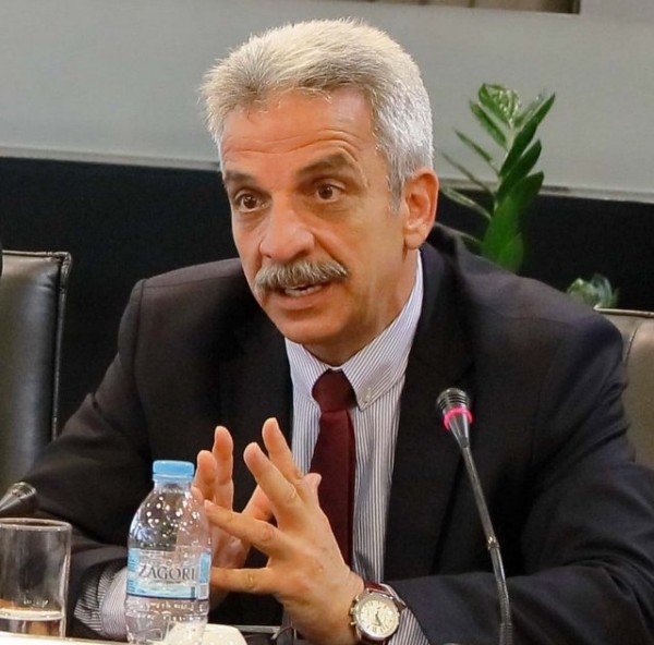 ΑΝΑΓΝΩΣΤΑΚΗΣ Καθυστερημένος και κρυπτόμενος υπουργός ανάπτυξης