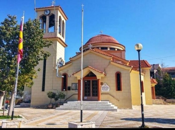 ΧΑΛΚΙΔΑ: Πανηγυρίζει ο ιερός ναός Πέτρου και Παύλου