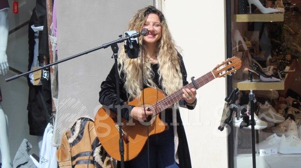 ΧΑΛΚΙΔΑ - ΜΕΓΑΛΟ ΣΑΒΒΑΤΟ: Η Σιντορέλα ...πλημμύρισε με νότες και μελωδίες την Αβάντων