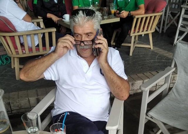 ΘΡΗΝΟΣ ΣΤΑ ΨΑΧΝΑ: Έφυγε από τη ζωή ο Θανάσης Δέδες