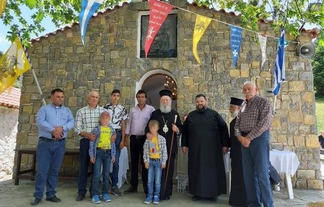 Σε γραφικά εξωκκλήσια ο Μητροπολίτης για την γιορτή του Αγίου Πνεύματος